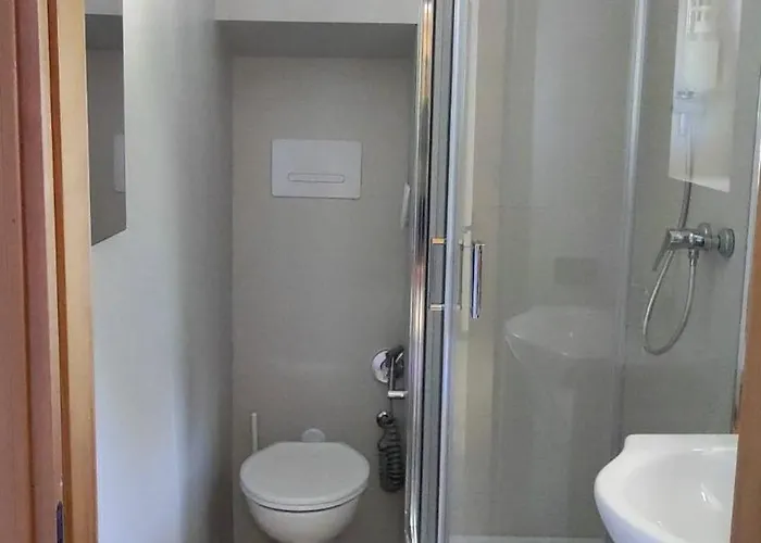 Le Cascate فندق مبيت وإفطار San Fele